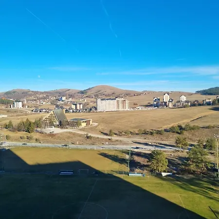 Harmonija Royal Garden Two Bedroom Panoramic View 아파트