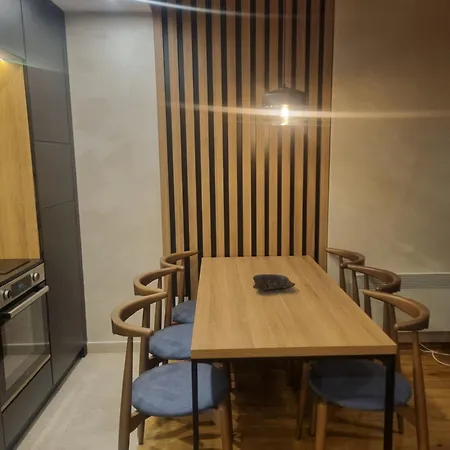 Harmonija Royal Garden Two Bedroom Panoramic View 아파트