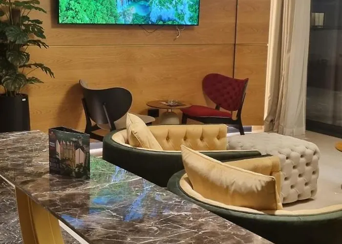 Harmonija Royal Garden Two Bedroom Panoramic View 아파트