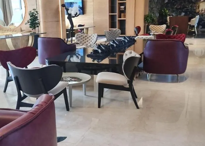 아파트 Harmonija Royal Garden Two Bedroom Panoramic View