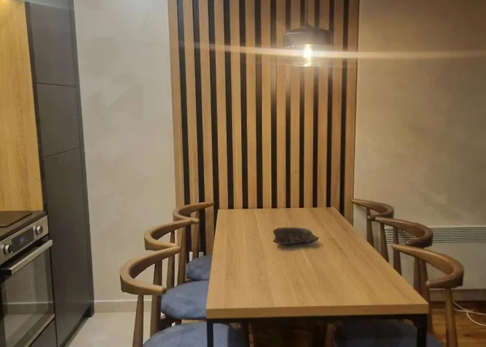 Harmonija Royal Garden Two Bedroom Panoramic View 아파트