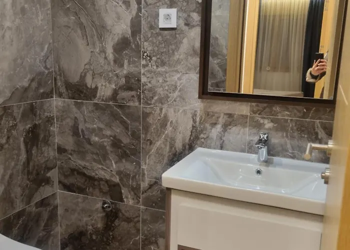 아파트 Harmonija Royal Garden Two Bedroom Panoramic View