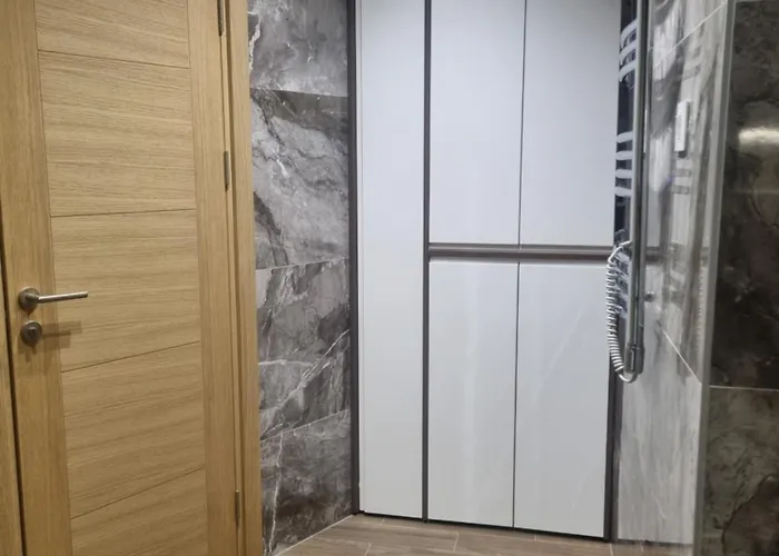 아파트 Harmonija Royal Garden Two Bedroom Panoramic View