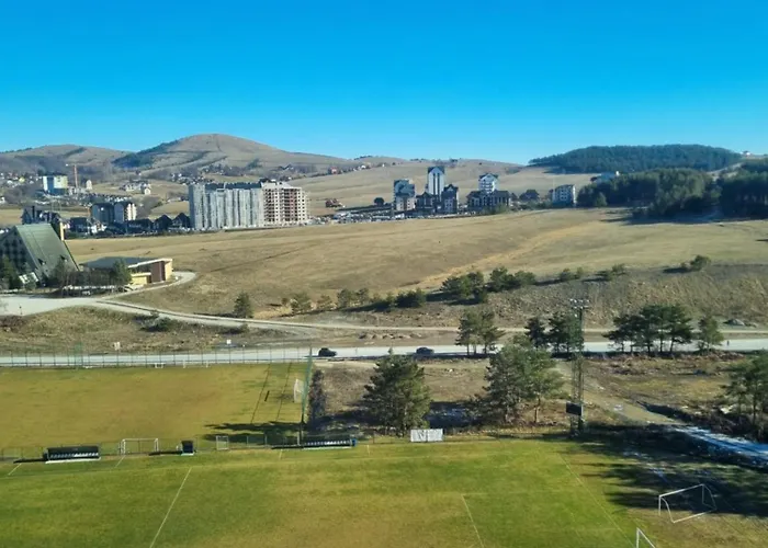 Harmonija Royal Garden Two Bedroom Panoramic View *